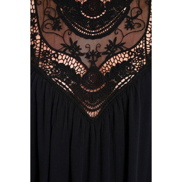 Black Lace Neck Swing Dress - Picture 6 of 6
